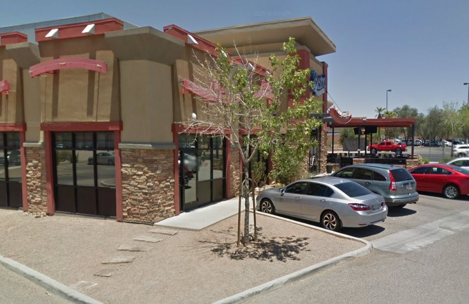 Boston’s Pizza Restaurant & Sports Bar